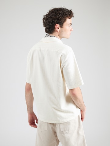 Only & Sons - Camiseta 'ONSMALES' en beige