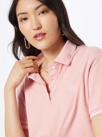 Abercrombie & Fitch T-shirt 'APAC' i rosa