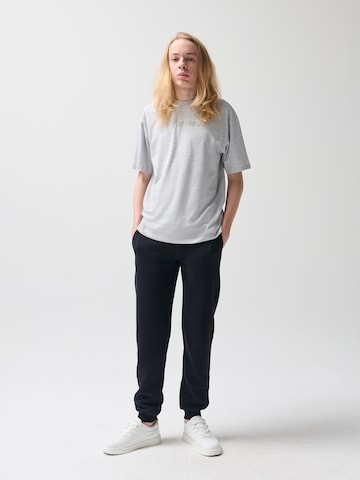 Effilé Pantalon NoWear en noir : devant
