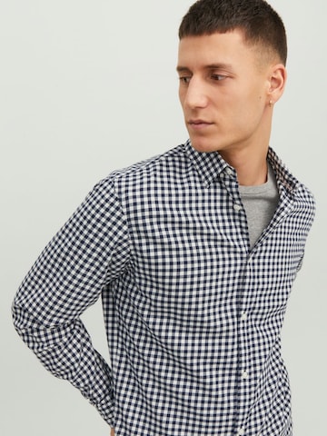 JACK & JONES Přiléhavý střih Košile 'Gingham' – modrá