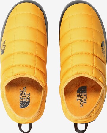 THE NORTH FACE - Sapato baixo em amarelo