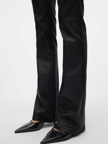 VERO MODA Flared Jeans 'Flash' in Black