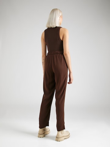 SOAKED IN LUXURY Tapered Trousers 'Shirley' in Brown