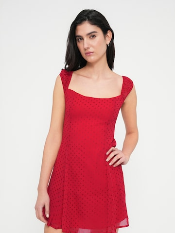 HOLLISTER Letné šaty - Červená