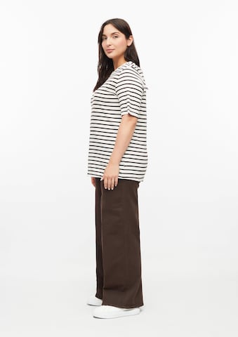 T-shirt s.Oliver CURVE en marron