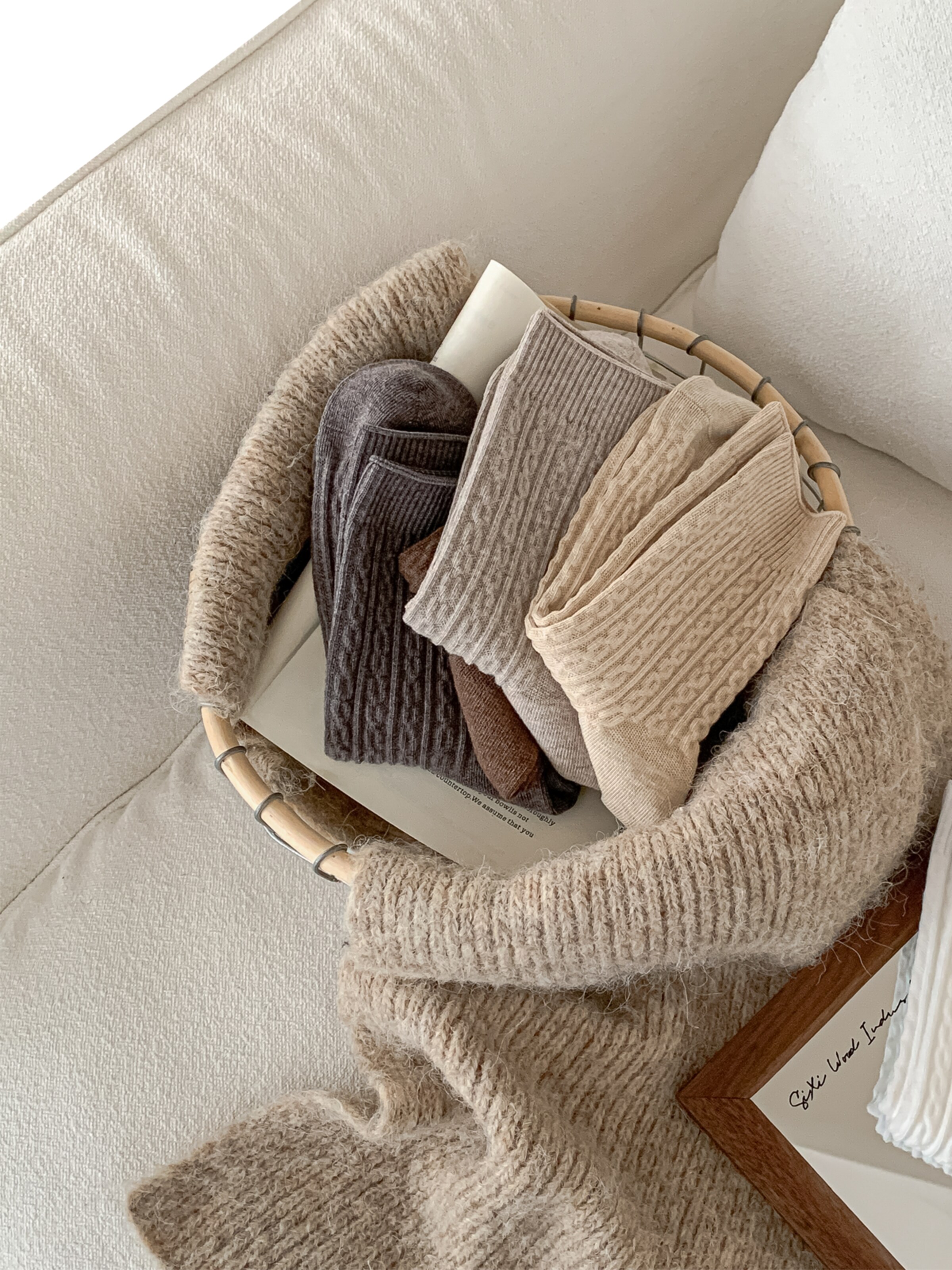 Millo Socks 'Cosy Twist' in Beige