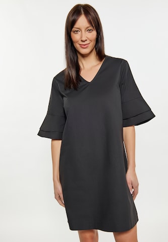 Robe usha BLACK LABEL en noir : devant