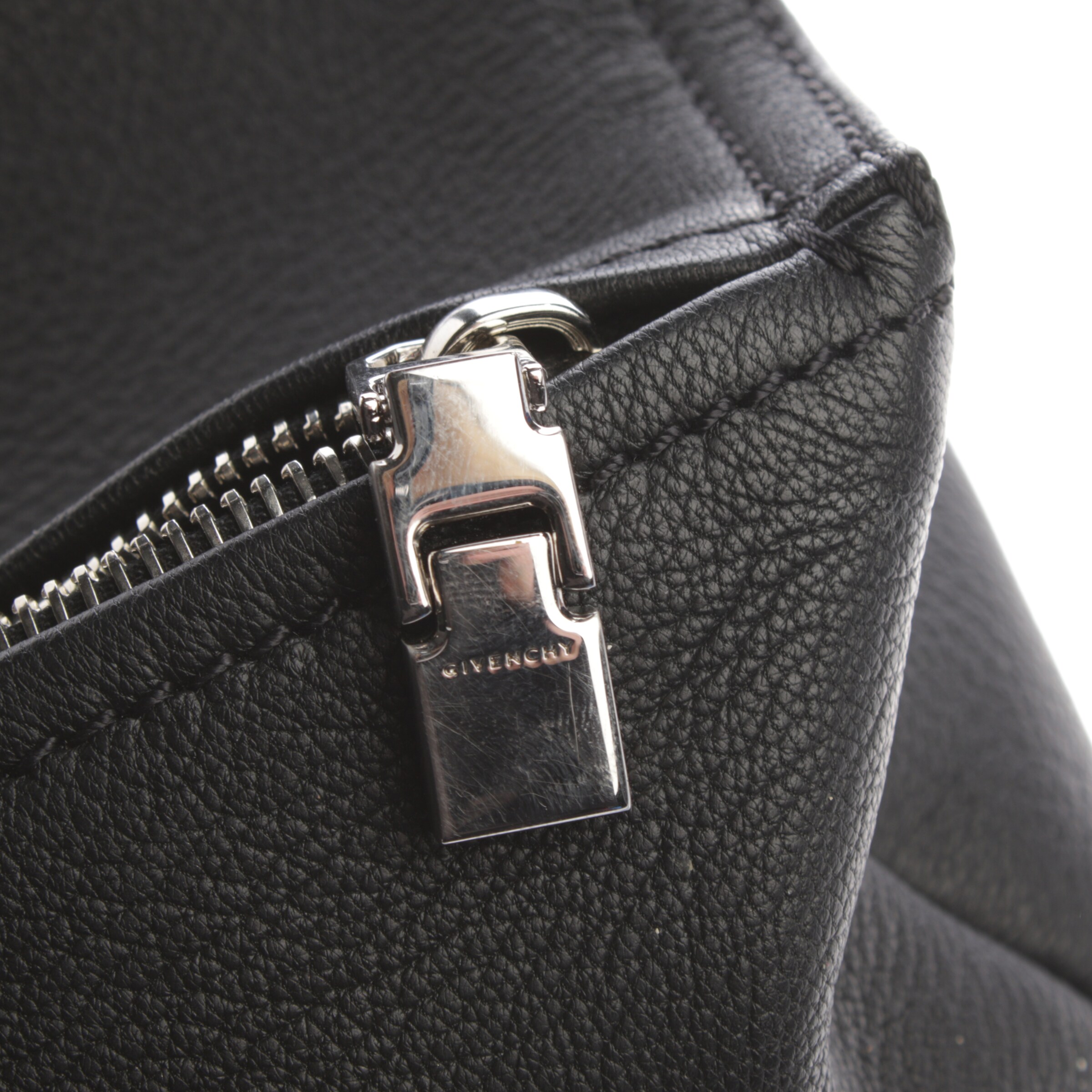 Givenchy Bag in One size in Black