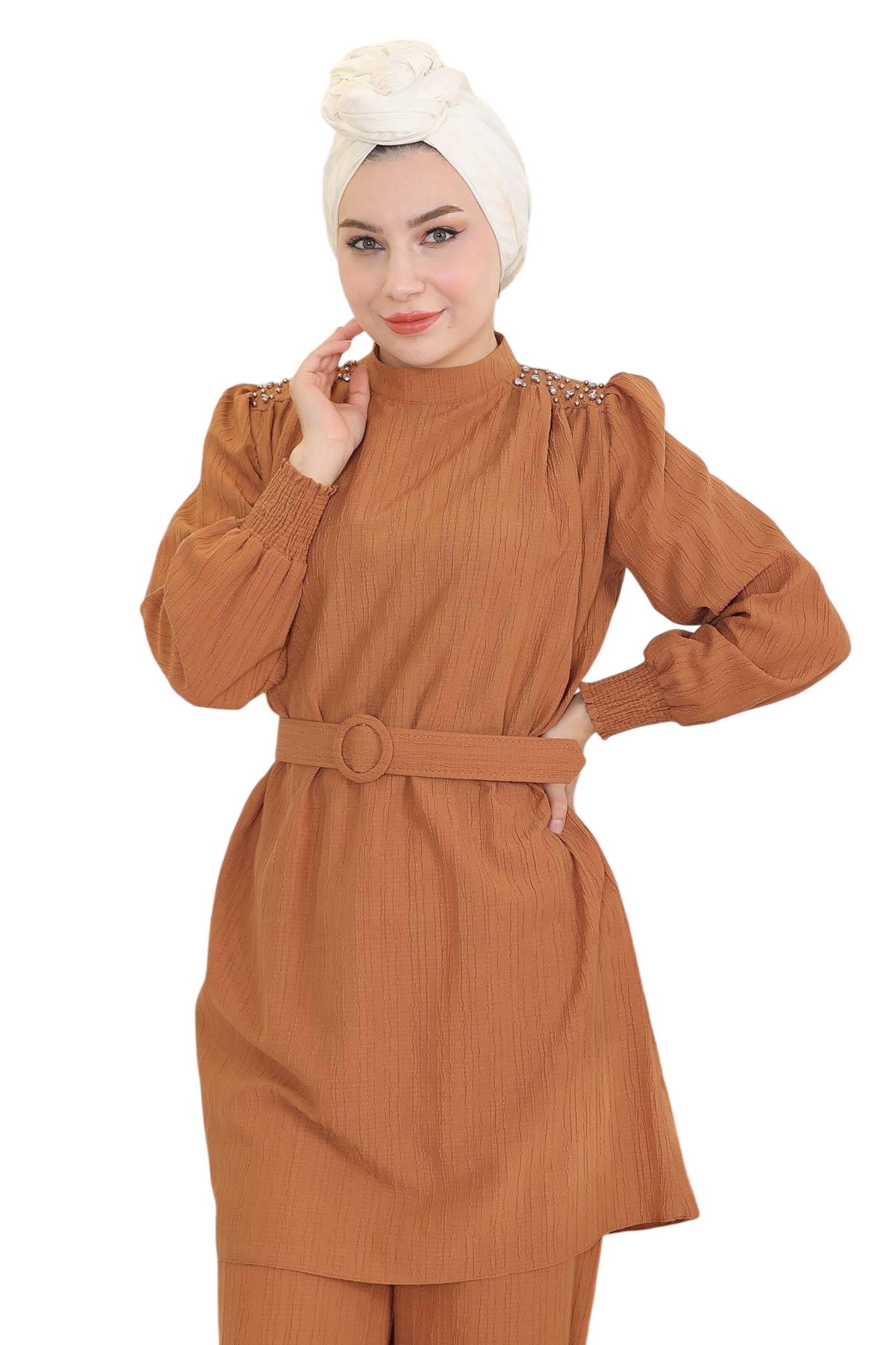 MODAMIHRAM Set in Braun