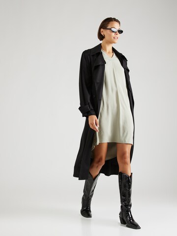 Sublevel Kleid in Grün