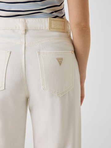 GUESS Loosefit Jeans in Beige