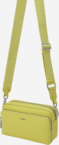 Calvin Klein Crossbody Bag in Green