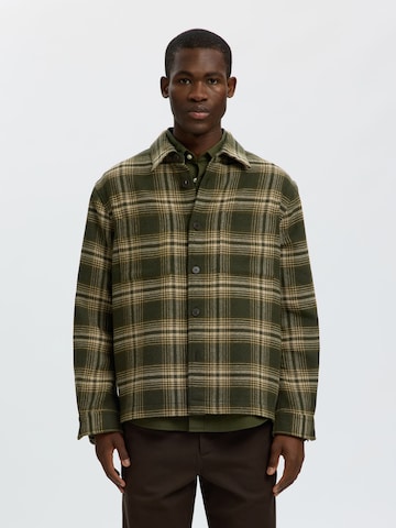 Comfort fit Camicia di SELECTED in verde: frontale