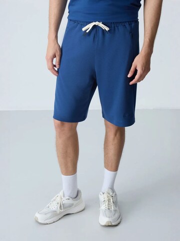 Loosefit Pantaloni di Tommy Life in blu: frontale