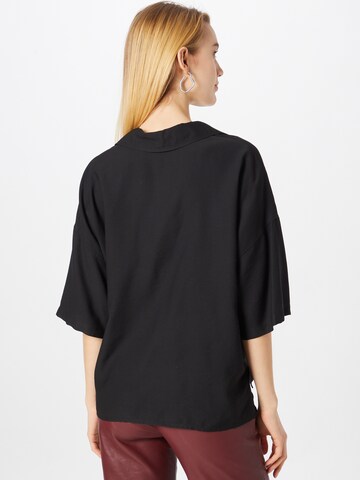 DRYKORN - Blusa 'NAVA' en negro