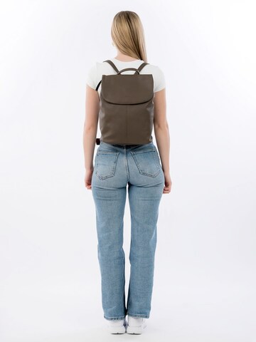 Emily & Noah Rucksack 'Tours RUE 09' in Braun
