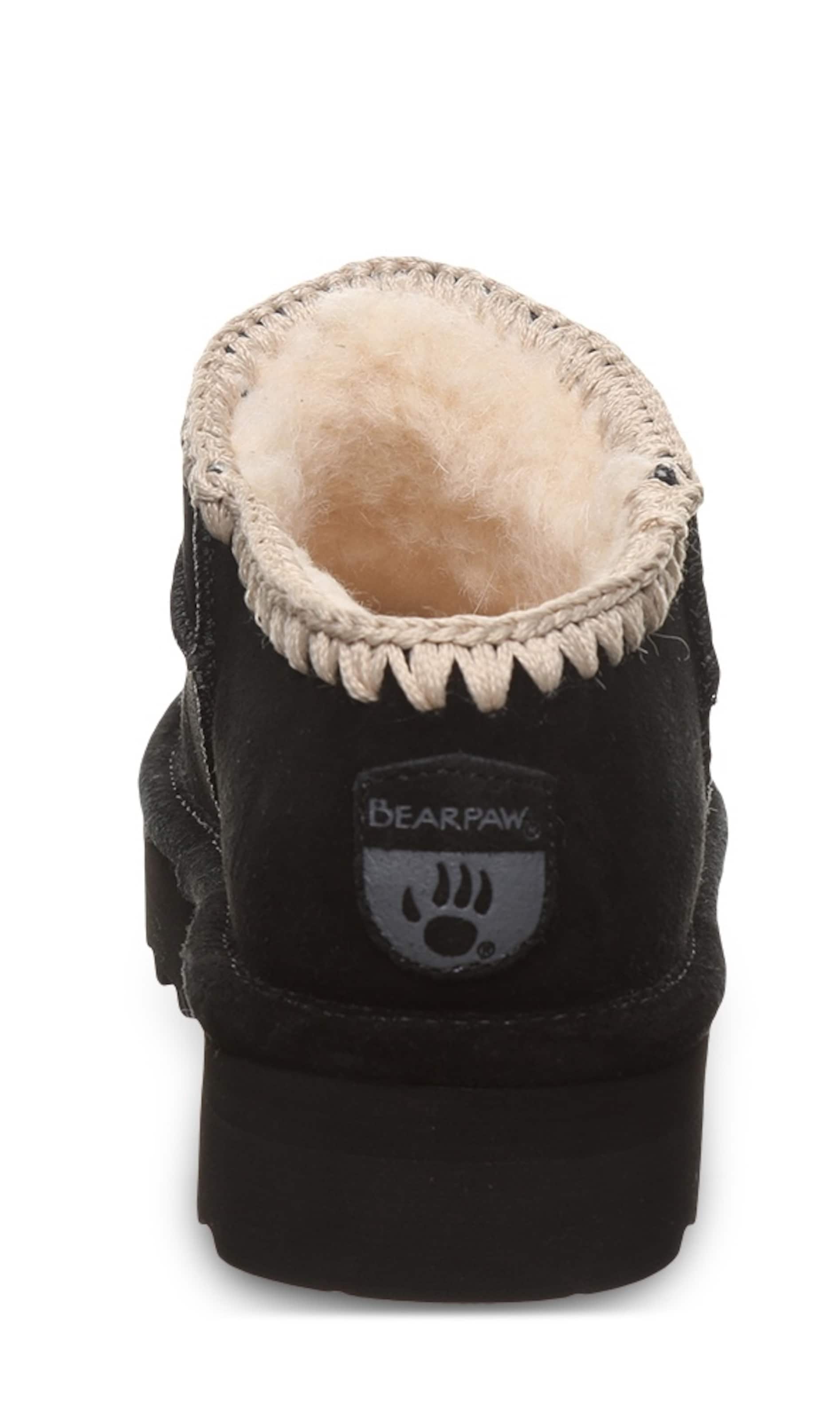 Bearpaw Boots in Black