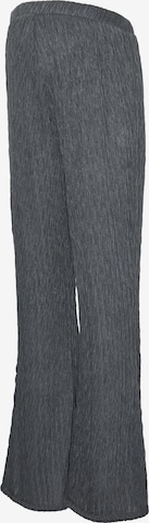 Loosefit Pantalon Vero Moda Maternity en gris : devant