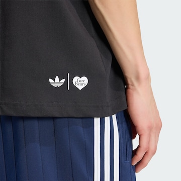 ADIDAS ORIGINALS - Camiseta 'Care Bear' en negro