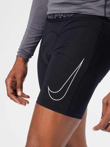 NIKE Skinny Athletic Underwear in Black