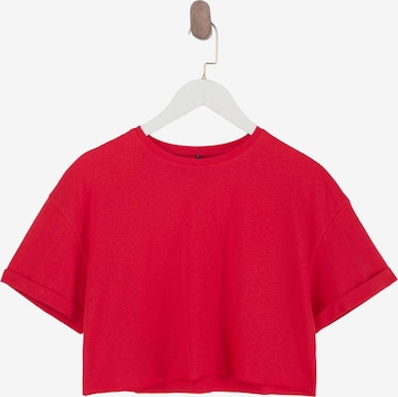 Tricou de la Trendyol pe roșu: față
