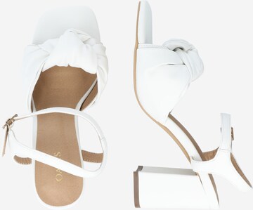 Oasis Sandal in White