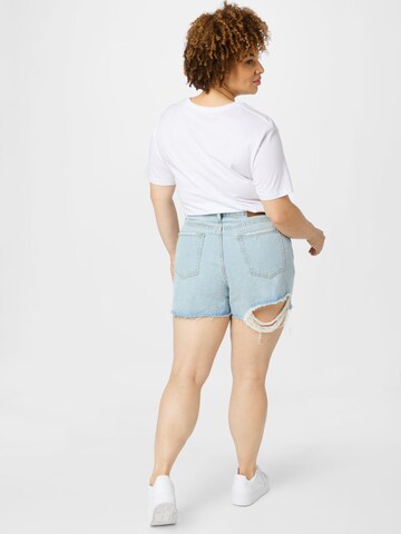 Missguided Plus Regular Shorts in Blau