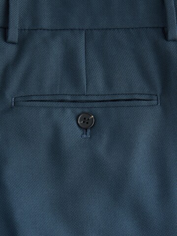 Next Slimfit Παντελόνι με τσάκιση σε μπλε