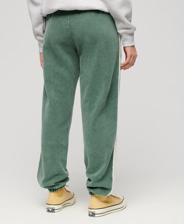 Effilé Pantalon Superdry en vert