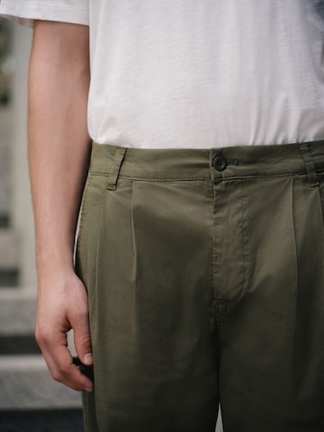 Next Regular Bandplooibroek in Groen