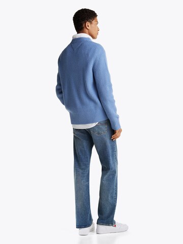 Pull-over Tommy Jeans en bleu