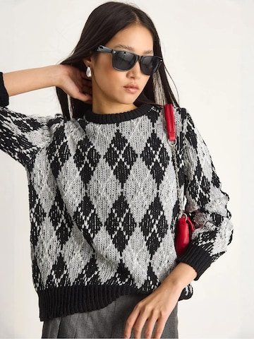 Bianco Lucci - Pullover 'Pullover' em preto