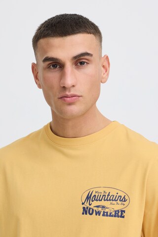 !Solid Shirt ' SDUbert ' in Yellow