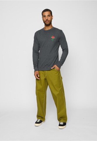 MT Men Sweatshirt in Grey