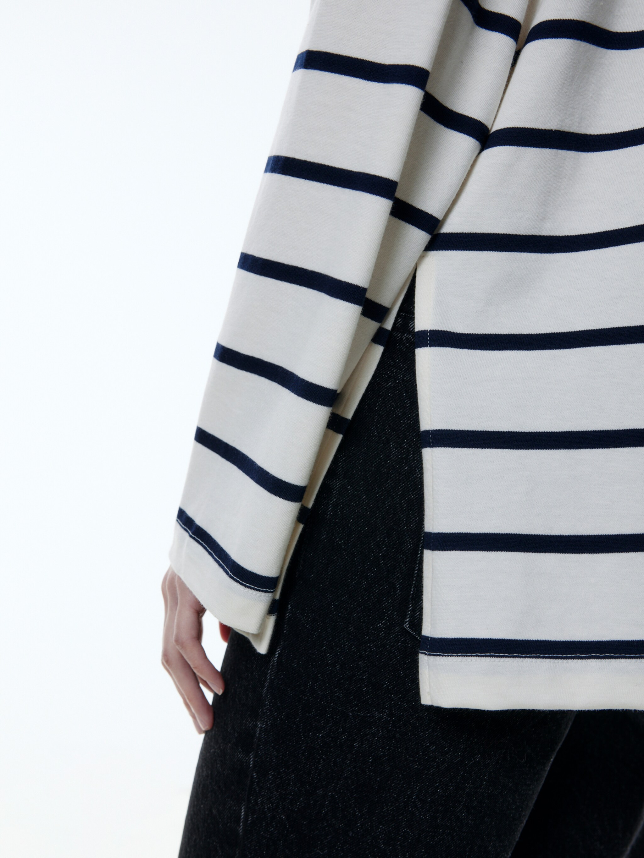 EDITED Producten Shirt 'Reka' Beige