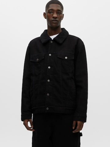 Veste mi-saison Pull&Bear en noir : devant