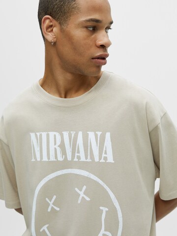 Pull&Bear Тениска в бежово