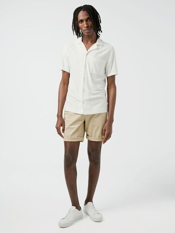 J.Lindeberg Slimfit Shorts 'Nathan' in Beige