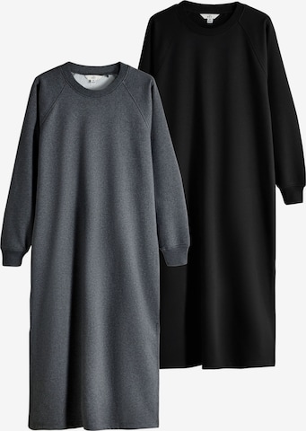 The Set Kleid in Grau: Vorderseite