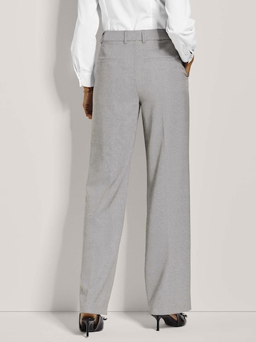 MADELEINE Loosefit Pantalon in Wit