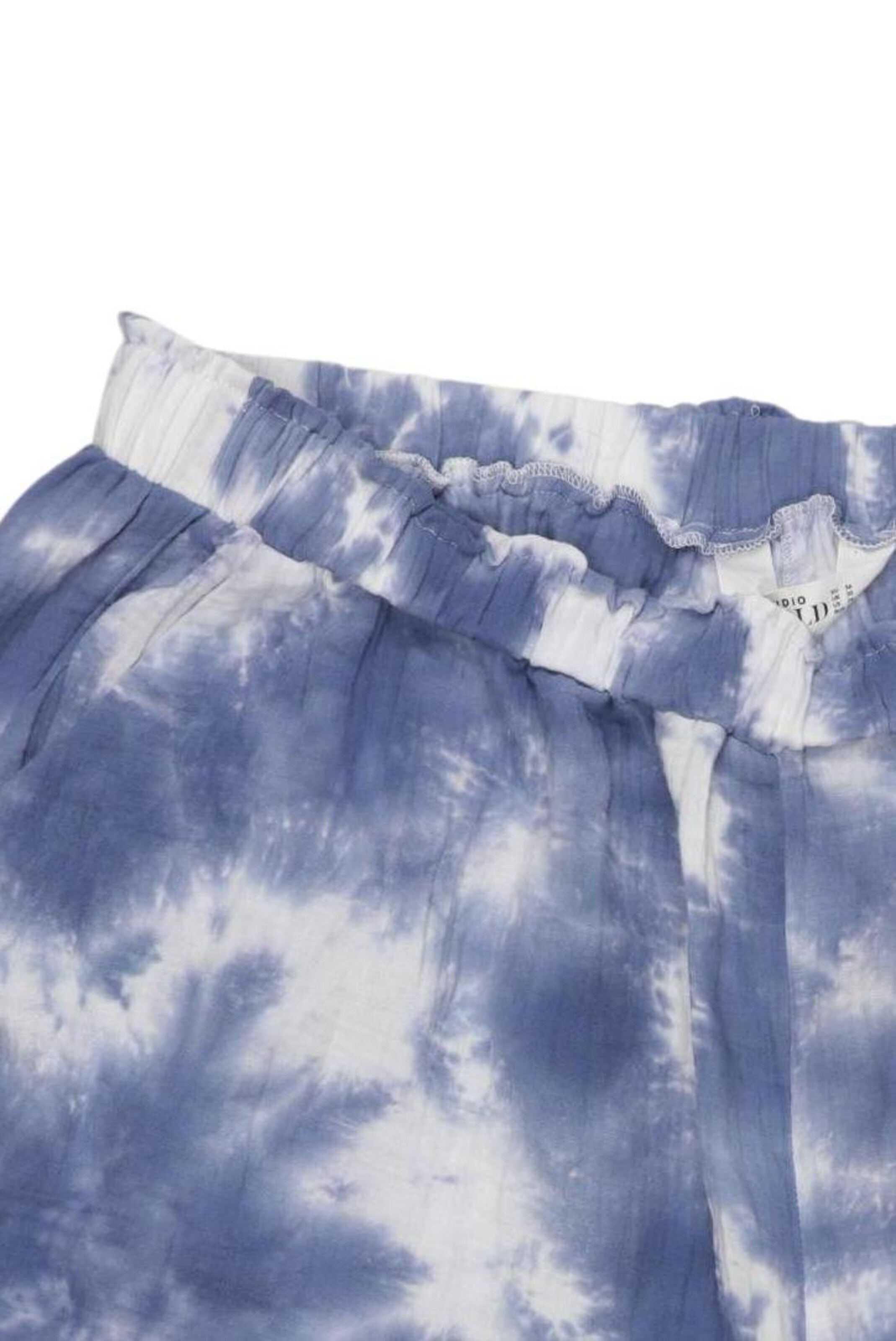 Studio Untold Shorts in 8XL in Mixed colors