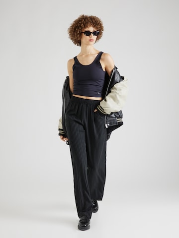 Wide Leg Pantalon 'PIRA' Y.A.S en noir