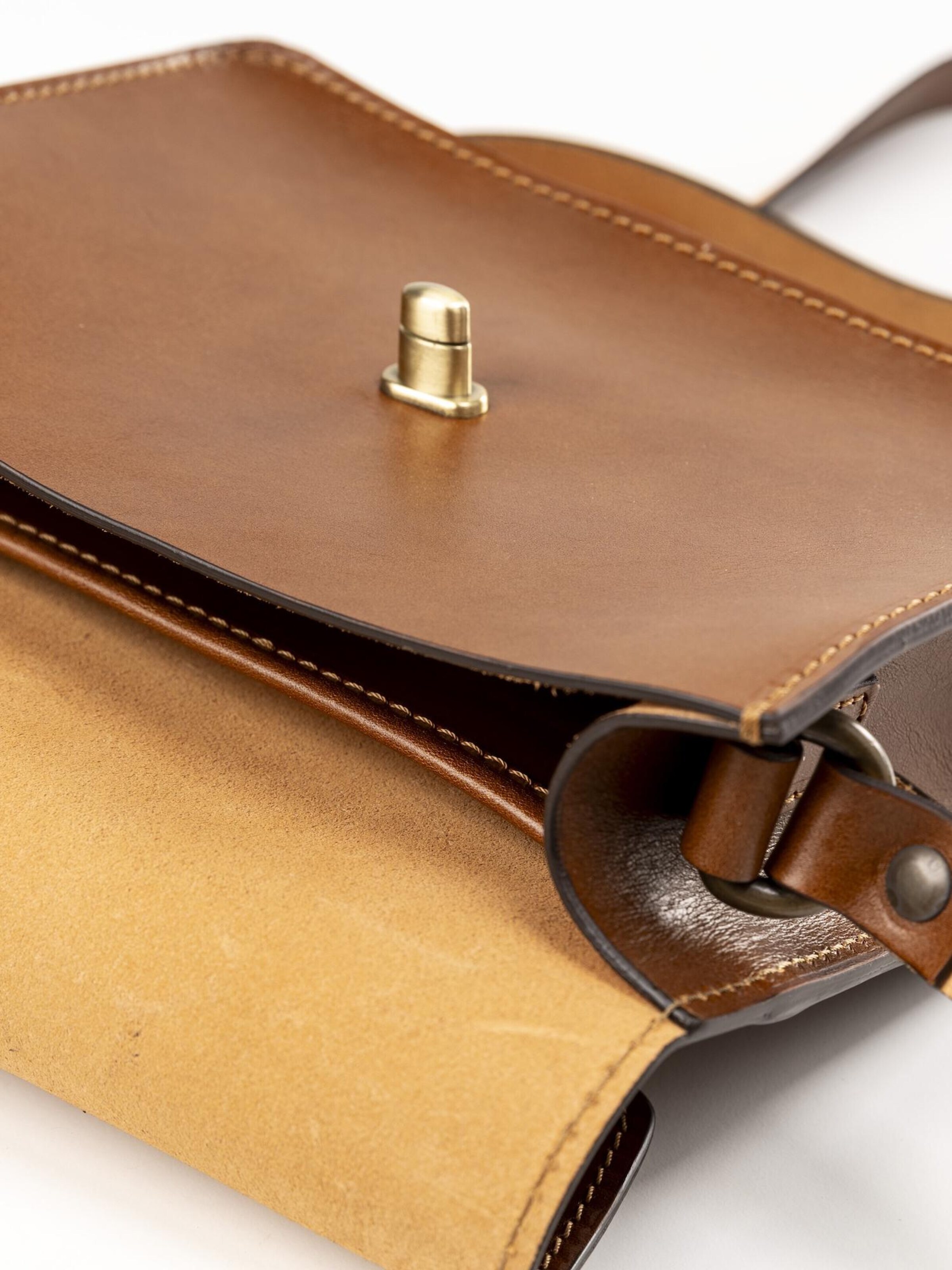 Sac à bandoulière 'Leather Crossbody Brown The Santa Fe Collection' THE DUST COMPANY en marron
