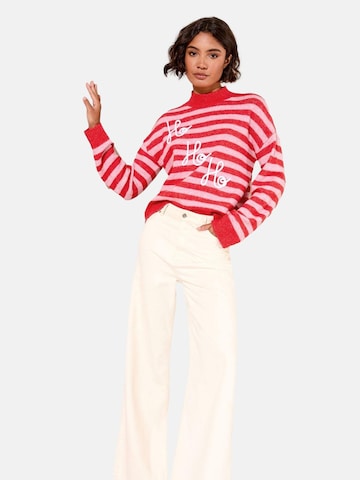 Friends Like These Pullover in Rot: Vorderseite