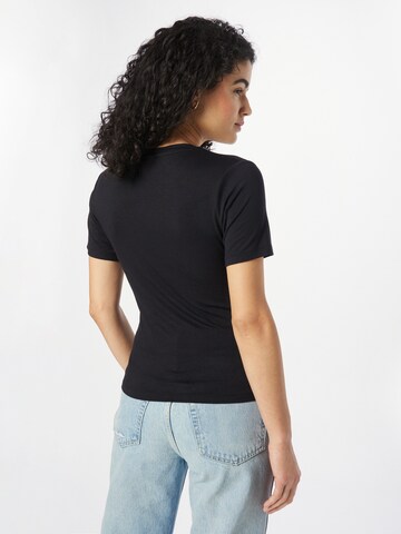 Gestuz Shirt 'Damy' in Schwarz