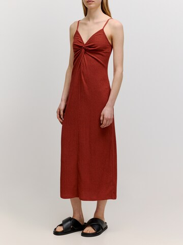 Robe 'Juna' EDITED en rouge : devant