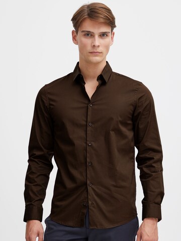 Casual Friday Slim fit Business shirt 'VIGGO' in Brown: front