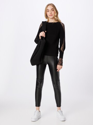 Trendyol Sweater in Black