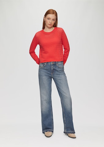 Pull-over QS en rouge : devant