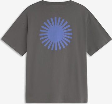 Thinking MU Paita 'SOL' värissä harmaa: etupuoli